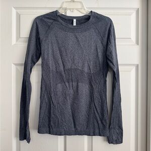 Athleta Charcoal Long Sleeve Women's Tee